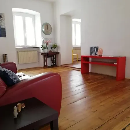 Aquattropassi-garage A Richiesta,ac,ascensore,120mq Apartment Triest