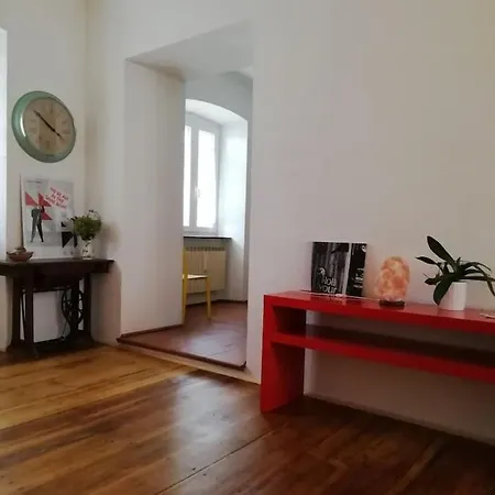 Aquattropassi-garage A Richiesta,ac,ascensore,120mq Appartement