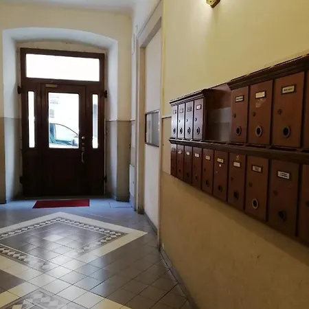 Appartement Aquattropassi-garage A Richiesta,ac,ascensore,120mq Trieste